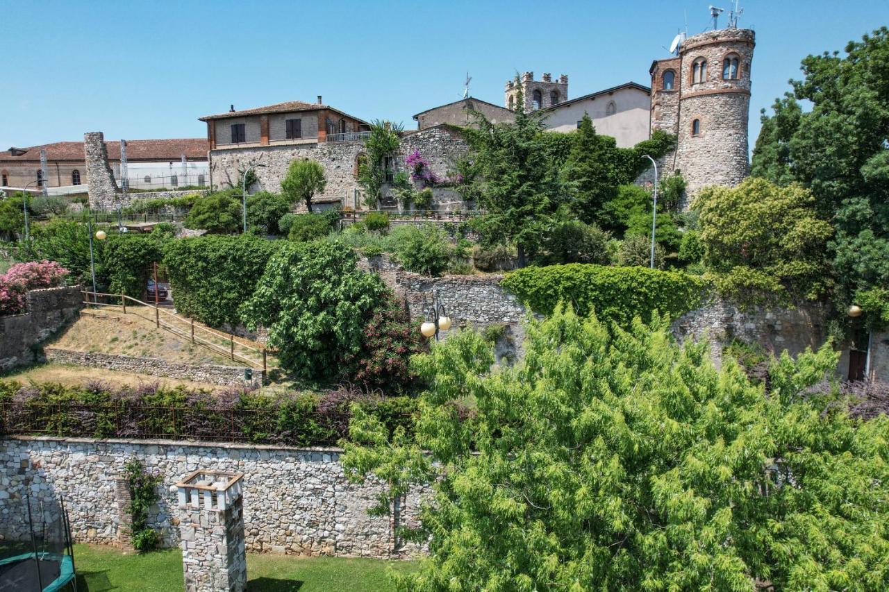 Apartment Castle Retreat- Lake And Attractions In 120mt *